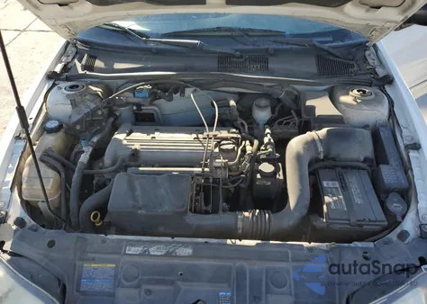 2003 Chevrolet Cavalier z USA, uszkodzony, nr VIN 1G1JC52F437128997